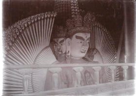 Tausendarmiger Buddha.jpg